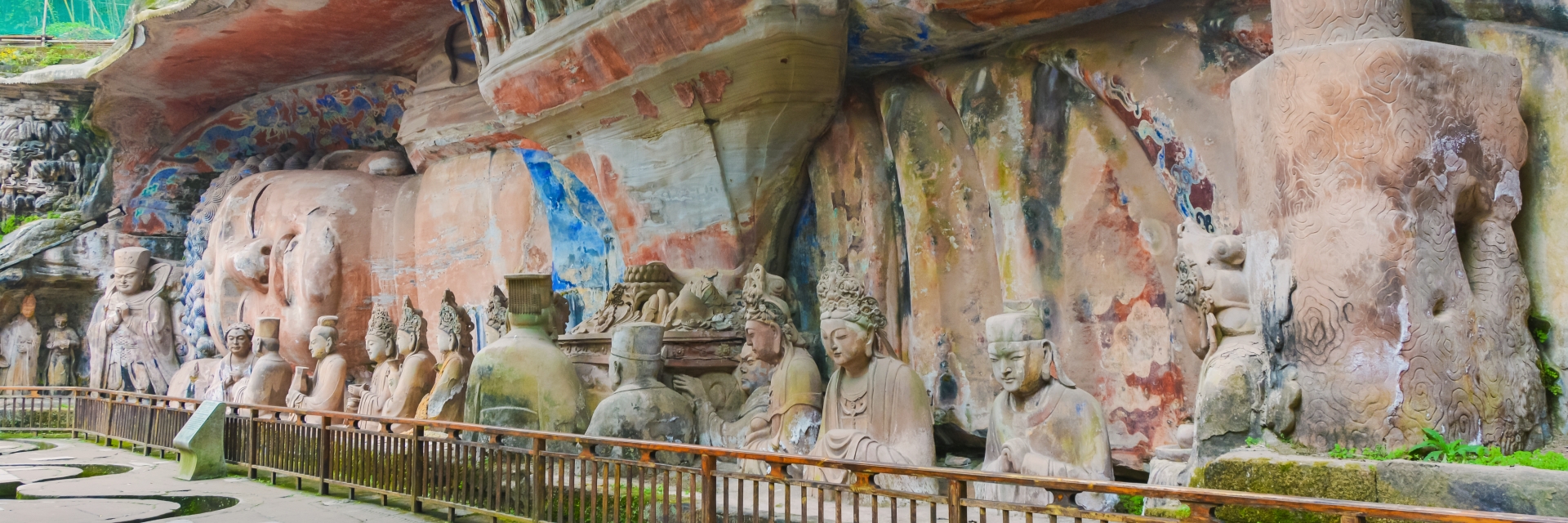 Chongqing to Dazu Rock Carvings Full-Day Tour