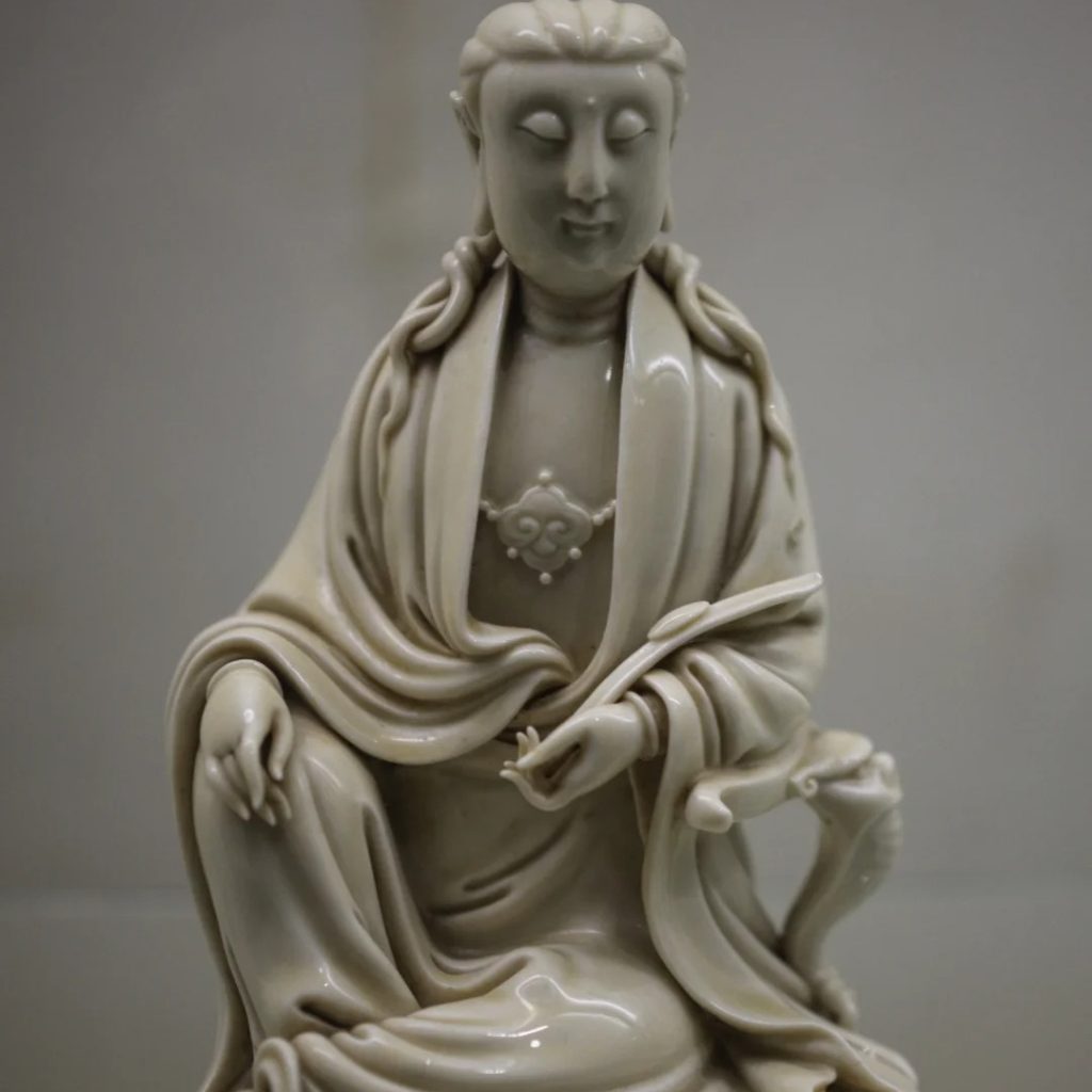 Guanyin Statue by Master He Chaozong