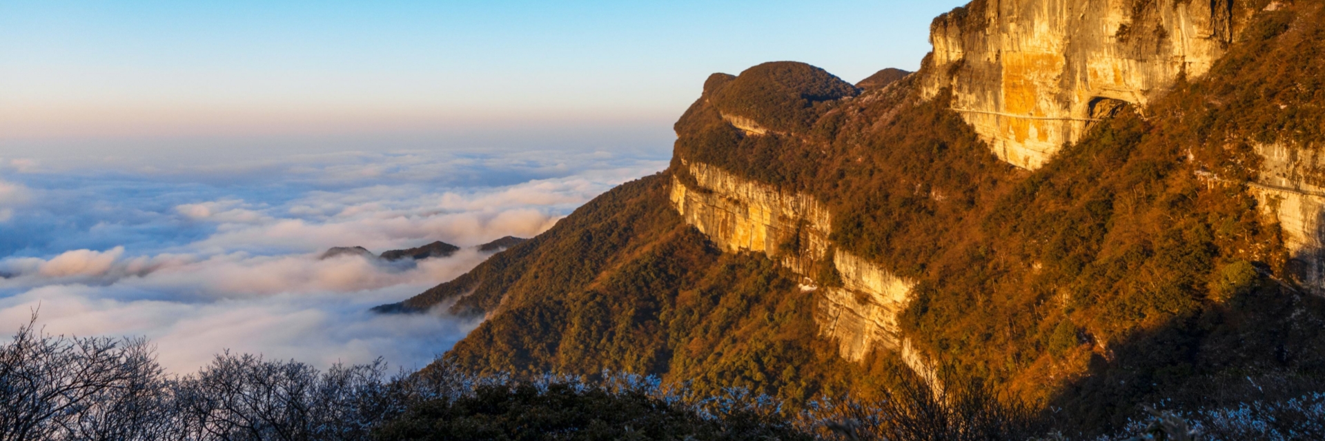 Jinfo Mountain