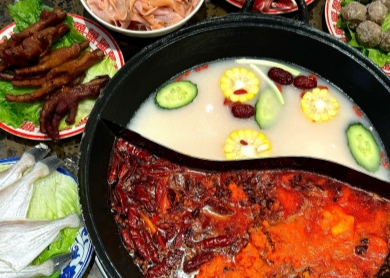 two tastes hotpot