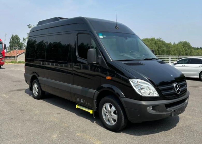 14-Seater Minibus for Small Group Transfers
