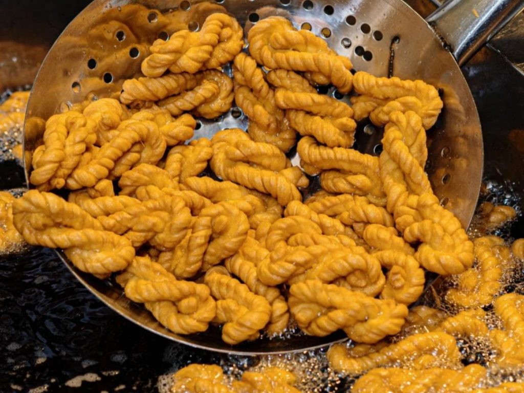 Crispy Fried Dough Twists