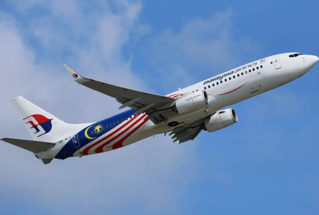 Malaysia to Chongqing by Malaysia Airline