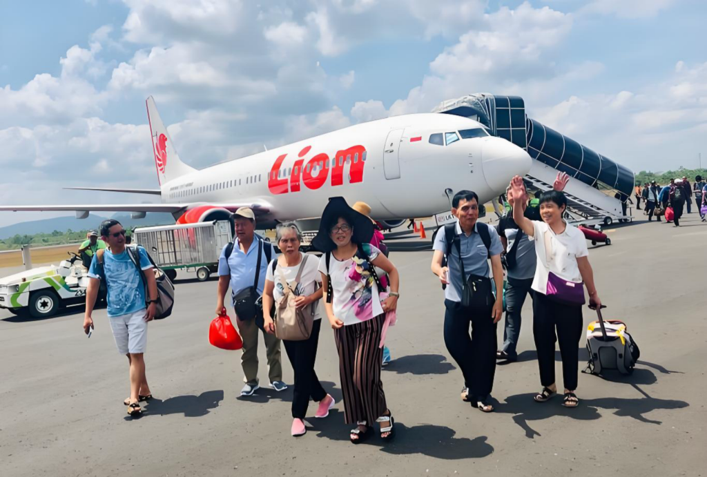 People at Indonesia Airport