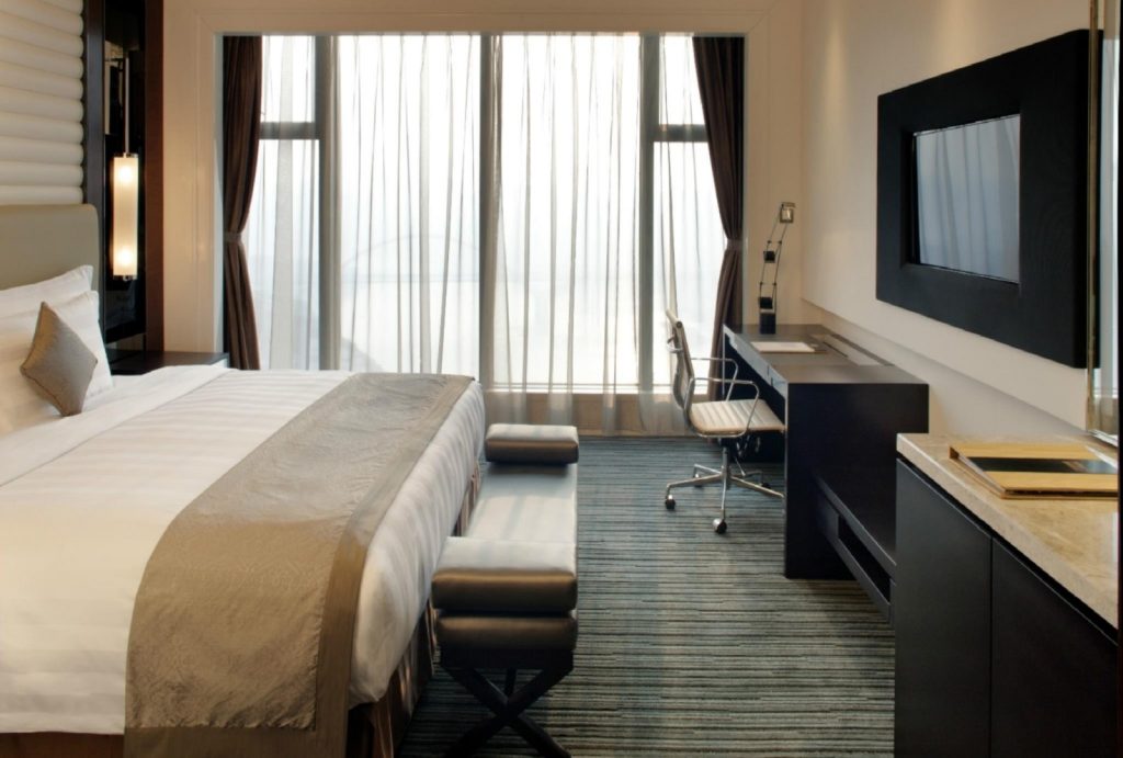 Radisson Blu Plaza Hotel