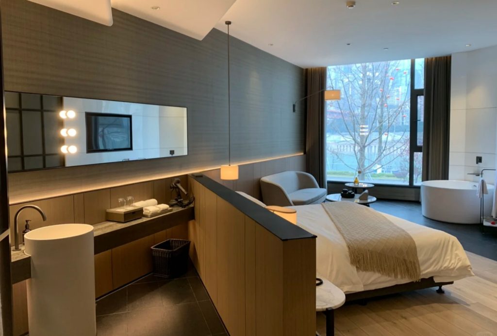 W PLUS HOTEL