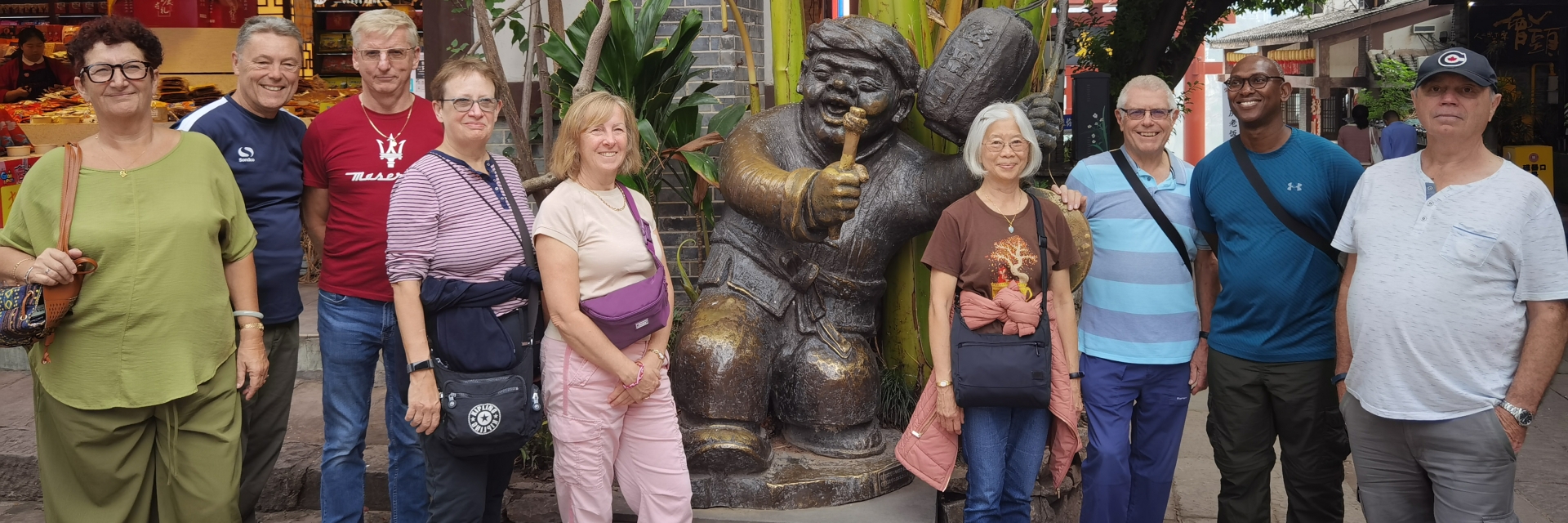 Chongqing Travel Tips: Visa-Free, Weather & Where to shop