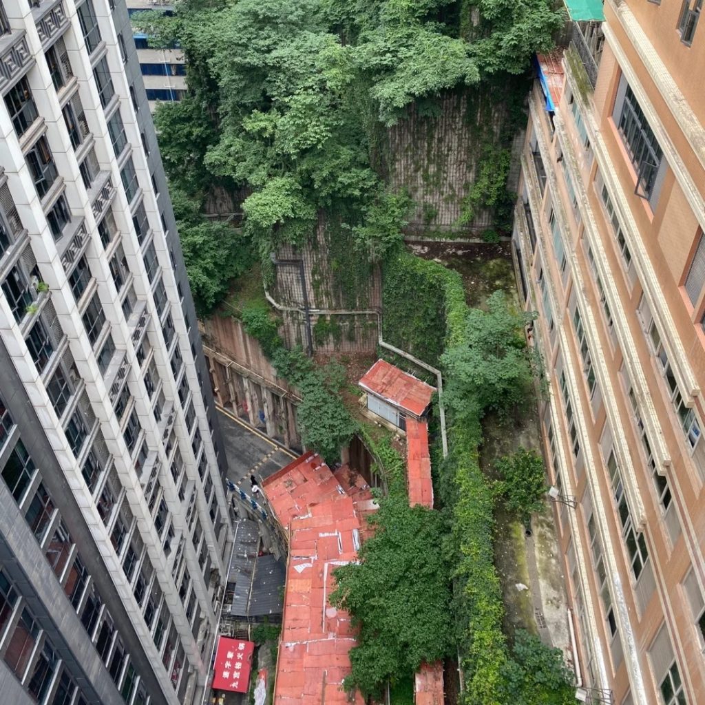 A view of Chongqing streets taken from above a bridge