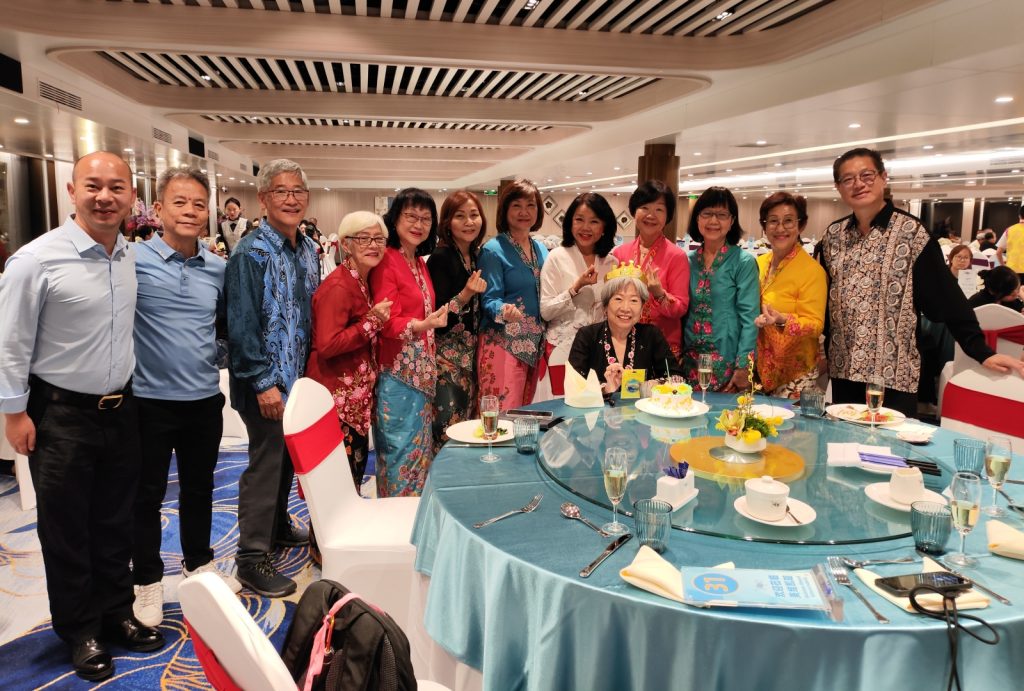 The dress code of the guests on the ship