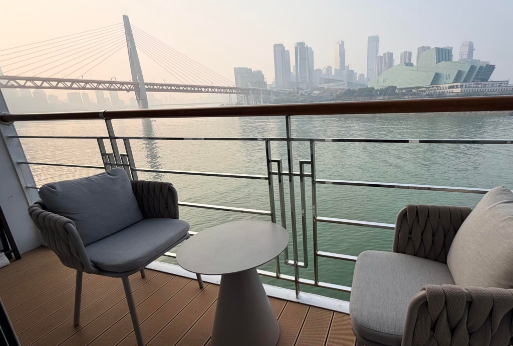 Balcony on the Yangtze Explorer