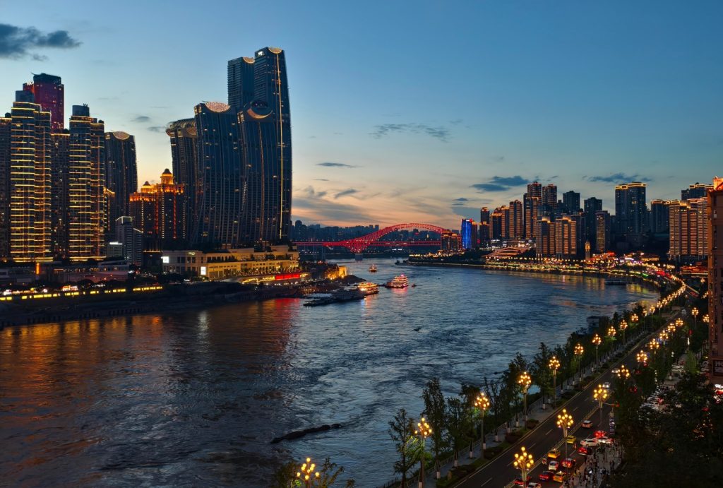 Nightview of Nanbin Road