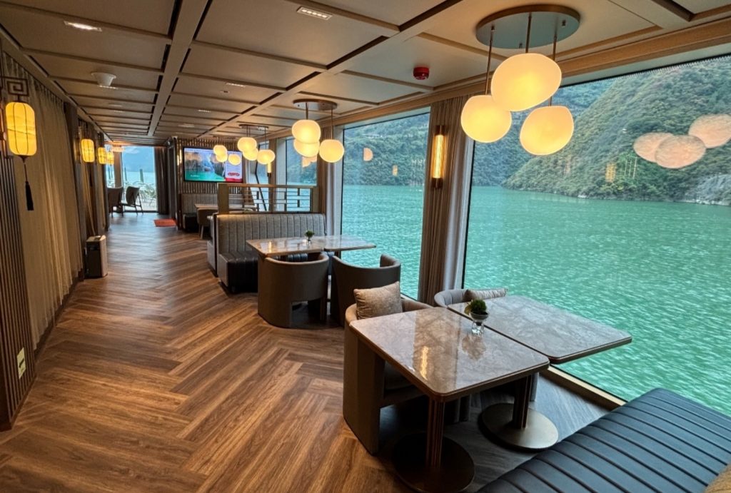 The corridors inside the cruises