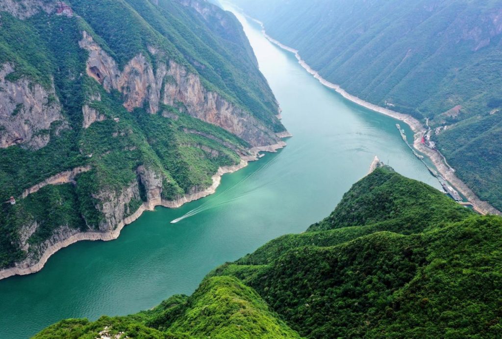 The Scenic Beauty of the Wu Gorge