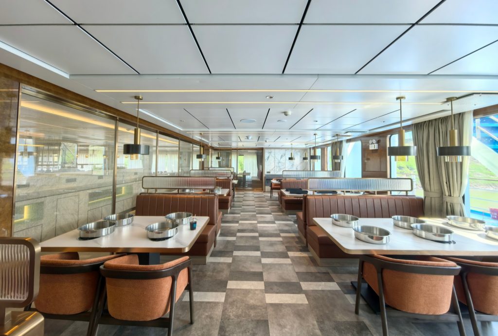 Hotpot Restaurant on Century Voyage